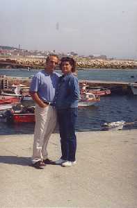 Con su mujer en Galicia