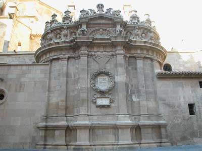 Exterior de la Capilla de Junterones de la Catedral. 